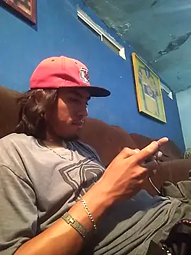 AlexAlejandro13's Live XXX Chat