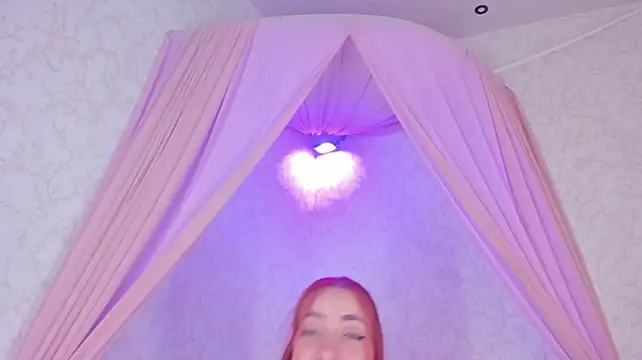 LolaGray__ Adlı Modelin Canlı XXX Sohbeti