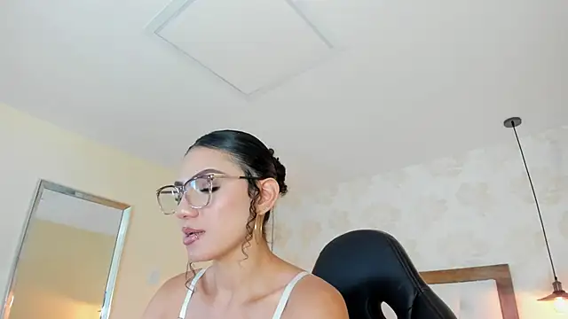 IRISCLARK1 Chat XXX in diretta