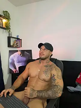 XXX chat uživo modela MarckMathews