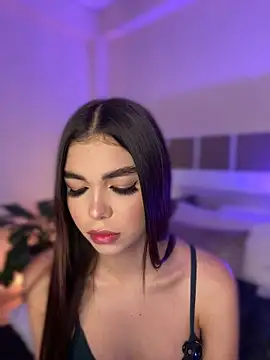 צ'אט XXX בשידור חי של ValentinaRosee_