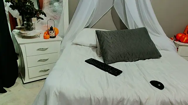 bloom_apple Live XXX-Chat