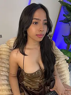 _Emily_Thompson_ 现场XXX聊天