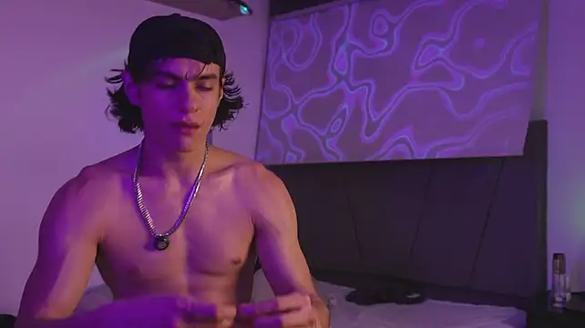 Chatroom XXX en direct de bbbeachboy