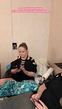 amandatheblondewife webkamerás műsora