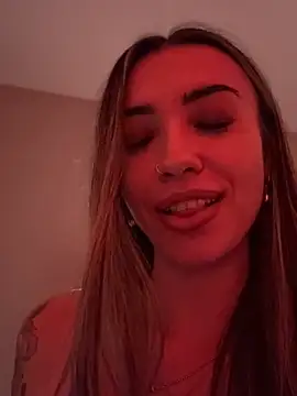 Tiny-Mimi – Naživo XXX chat