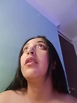 AmberOficiall_ - Spit boobs💖