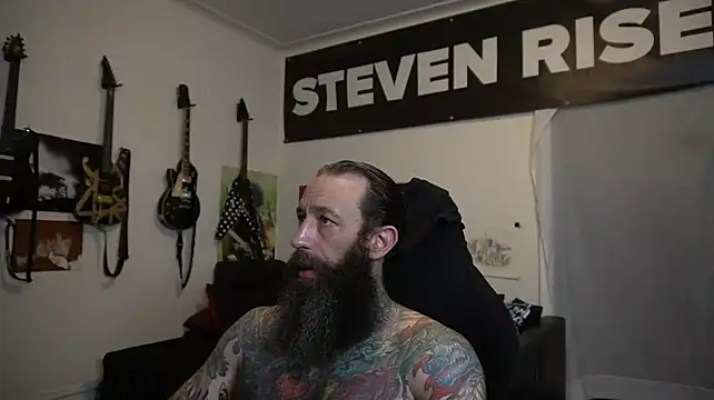 Chatroom XXX en direct de StevenRiseNYC