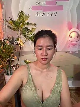 Miuxynh Chat XXX in diretta