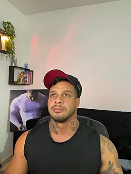Chat +18 de MarckMathews ao vivo