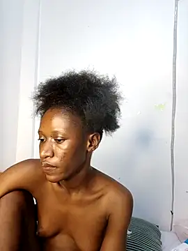 Divine-Ass' Live XXX Chat
