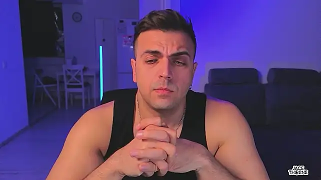 Jace_Thorne: απευθείας συνομιλία ΧΧΧ