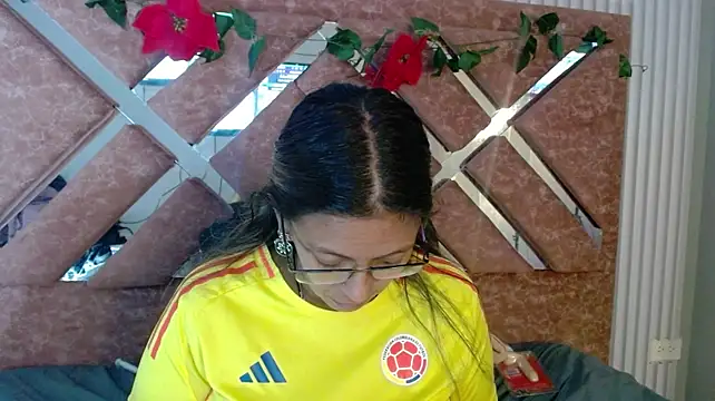 Sami29_ - Show ass🍑
