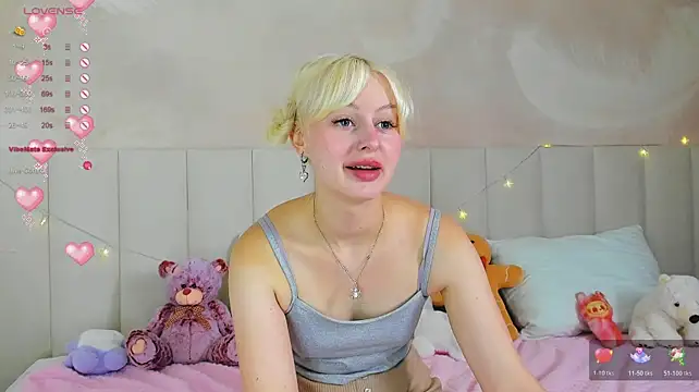 AdeleSilvy Adlı Modelin Canlı XXX Sohbeti