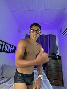 Chatroom XXX en direct de Jackson_stone