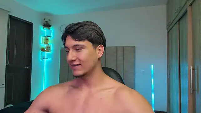 Chat +18 de CHRIS_MORGAN1 ao vivo