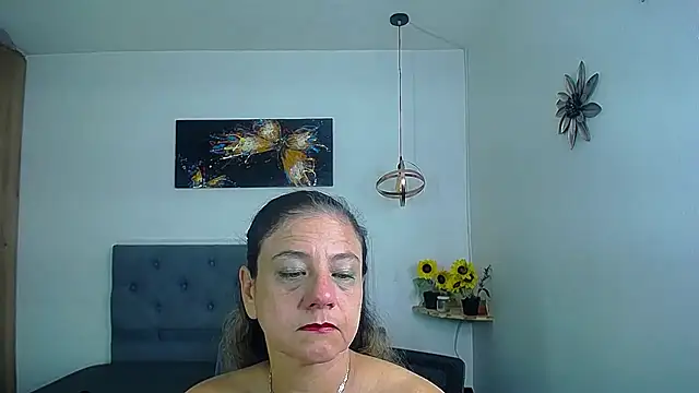 دردشة sasi_luna الجنسية المباشرة