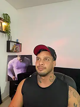 MarckMathews Live XXX-chat