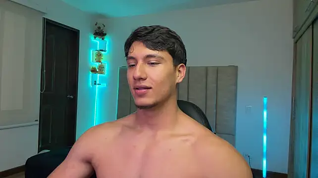 Chat +18 de CHRIS_MORGAN1 ao vivo