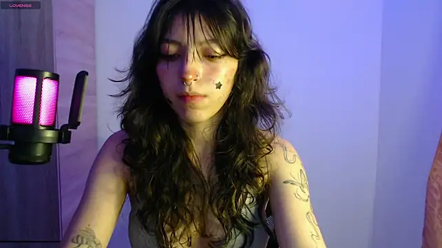 _mia_kiss' Live XXX Chat