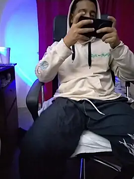 Chat +18 de BadboyX333 ao vivo