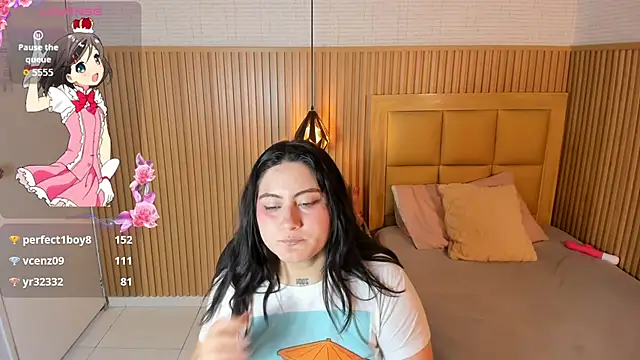 LOLAMAXI 现场XXX聊天