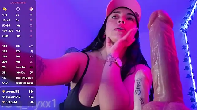 Queen_Nyxx - Time to be an obedient slave🤏🤣
