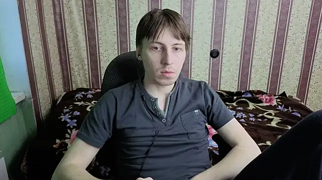 Darien_Brown élő XXX-chatje