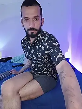 LuckyMarksn Live XXX chat