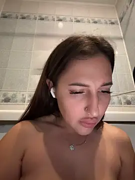 AleksandraRich 现场XXX聊天