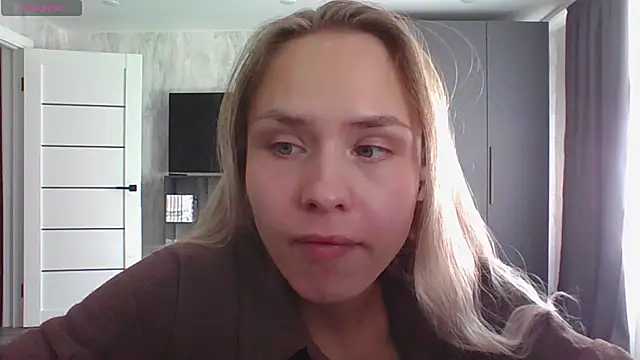 XXX chat uživo modela Annie_Cohn