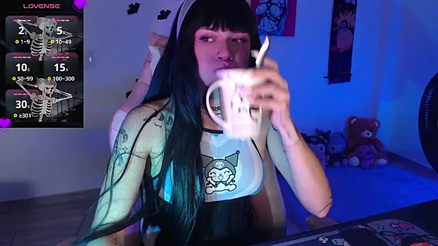 cyberd0ll66's Live XXX Chat