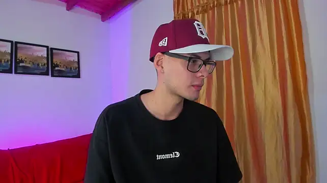 Chat XXX en directo de Vlad__night