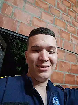 Mikedotow's Live XXX Chat