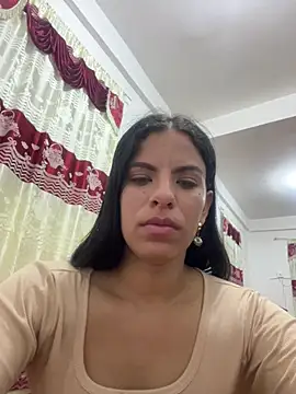 EyesGrin's Live XXX Chat
