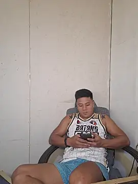 Chat +18 de Felix_Asher ao vivo