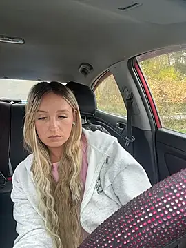 XXX chat uživo modela StasyWood