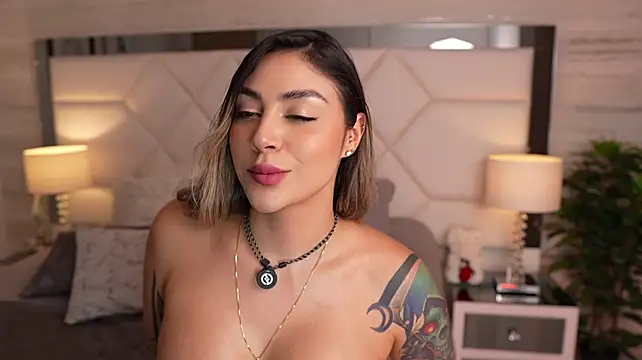 Chat XXX en directo de Miacoleman_