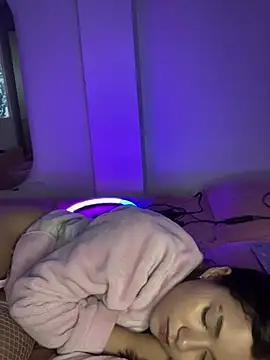 Ada_Miler - Show tits