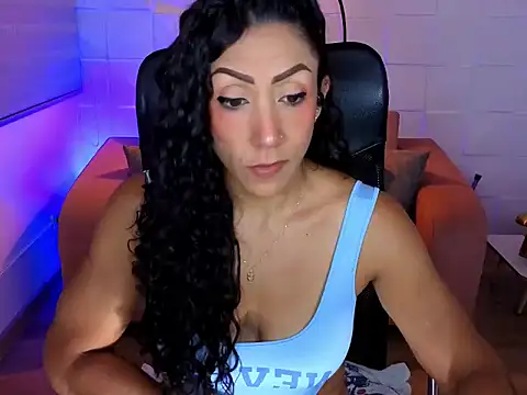 צ'אט XXX בשידור חי של Paola_Leal