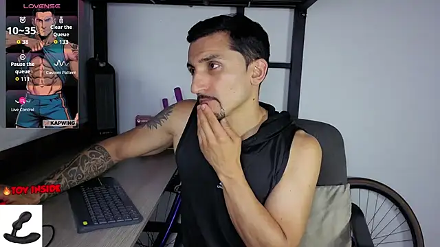 Marck_Muscle's Live XXX Chat