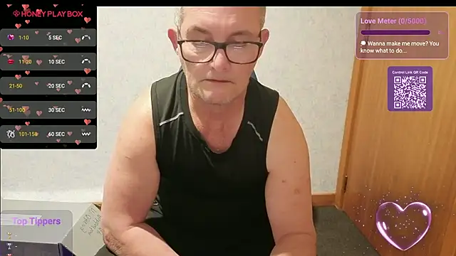 Chat +18 de daddy_man ao vivo