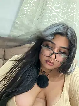 Virginbrunette99 - Cum+1 finger in pussy+flash boobs