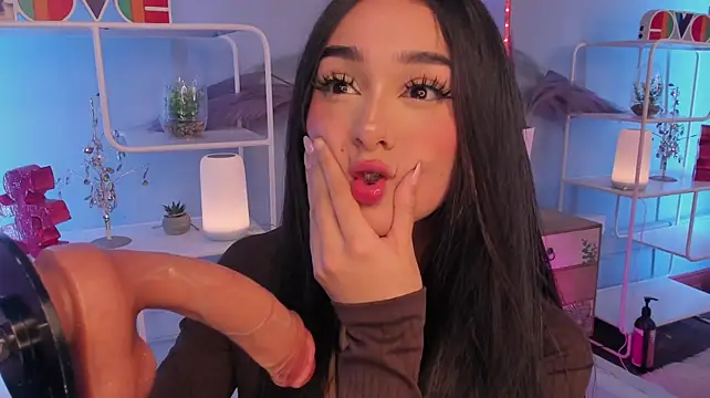 XXX chat uživo modela TokyoHaskel