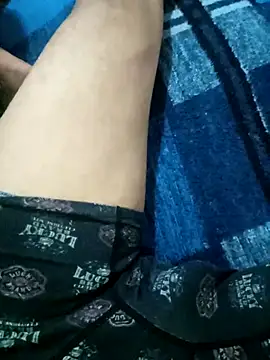 ResolvedCurfew's Webcam Show