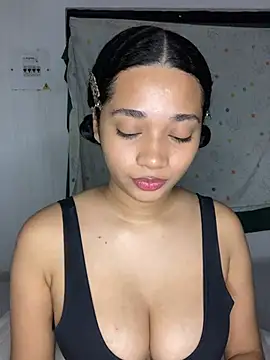 _sweetSabrina- Live XXX-Chat