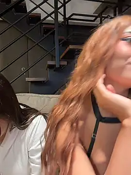 seraphine23 XXX чат на живо