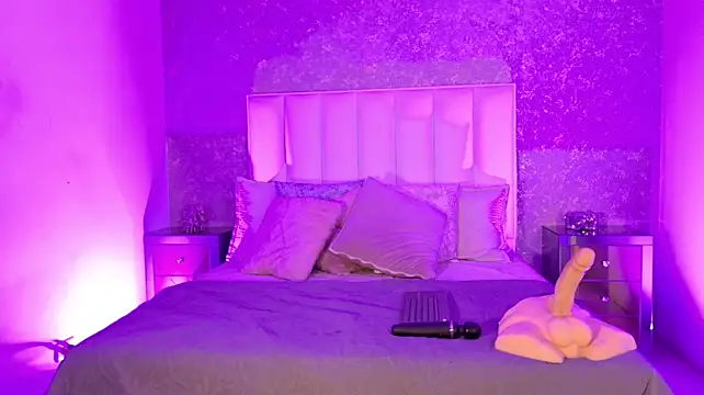AmyRider_ - Nice Twerk On Bed
