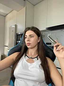 Онлайн чат XXX CurlyLara