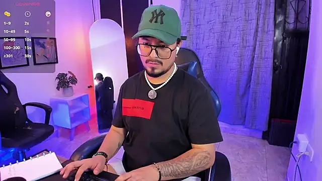 DaviidEvans_: απευθείας συνομιλία ΧΧΧ